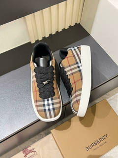 Tênis Burberry - comprar online