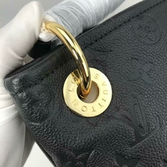 Bolsa Louis Vuitton - comprar online