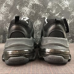 Balenciaga Triple S - NL Outlet