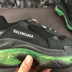 Imagem do Balenciaga Triple S