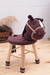 Banquinho de Madeira de Cavalo em Crochê Marrom Escuro - Puro Sangue - comprar online