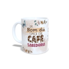 Caneca Café e Sabedoria 325ml em cerâmica Orathea - comprar online