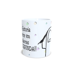 Caneca Flork Uma História de Terror 325ml em cerâmica Orathea na internet