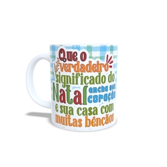 Caneca o Significado do Natal com o Stitch em cerâmica branca 325ml Orathea - comprar online