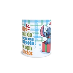 Caneca o Significado do Natal com o Stitch em cerâmica branca 325ml Orathea na internet