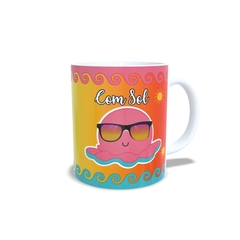 Caneca Polvo Divertido Sem Sol com Sol 325ml em cerâmica Orathea - Personalize Canecas Azulejos e mais | Orathea Presentes