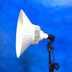 Lampada Led Com Refletor Beauty Dish 80w 6500k E-27 Bivolt - comprar online