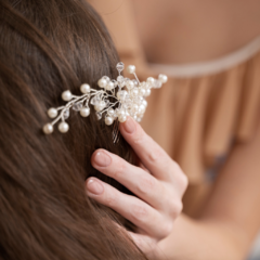 Apliques para Novias en internet