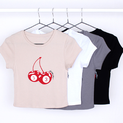 Remera Baby Tee Cherry Girl en internet