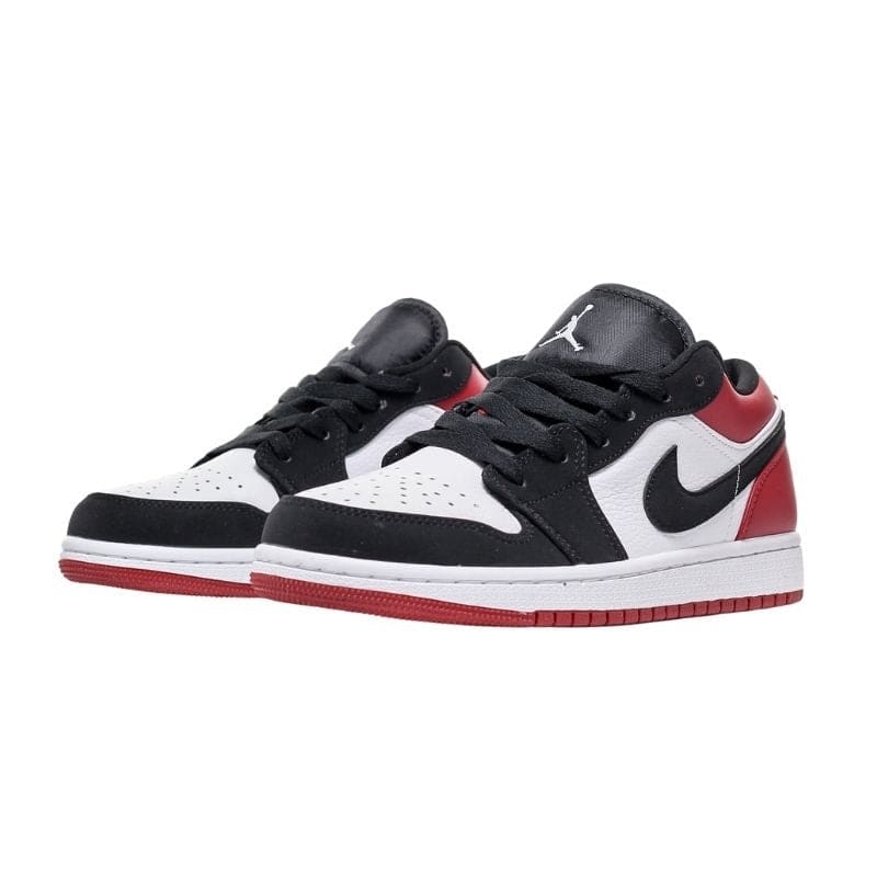 Harga air jordan store 1 low black toe