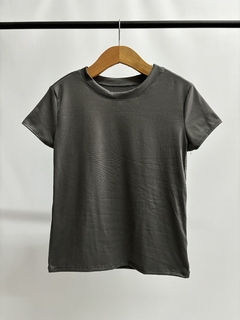 REMERA MODAL SOFT M