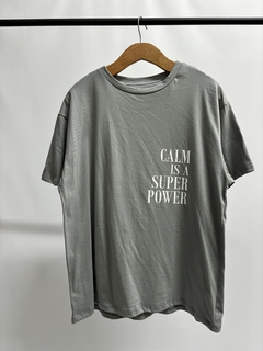 REMERA CALM - Gacsy