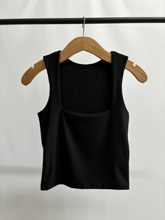 MUSCULOSA CUELLO CUADRADO - tienda online