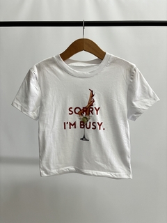 REMERA BUSY - comprar online