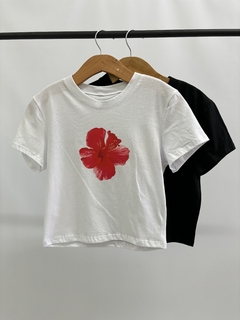 REMERA FLOR RED