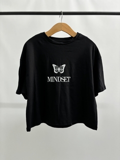 Imagen de REMERA CROP MINDSET