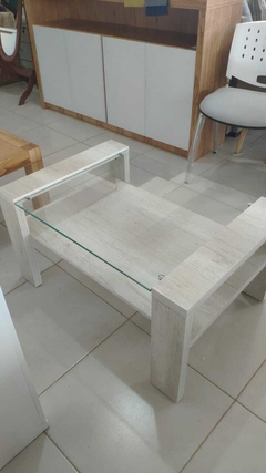 Mesa de living Oriente - Casa Marchisio