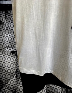 Imagem do Camiseta Long King Joy Elegance Vibe  - Branca