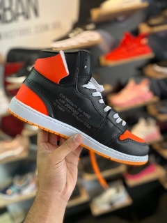 Tênis Nike Air Jordan 1 Chicago OFF WHITE Laranja C/Branco (Masculino) na internet