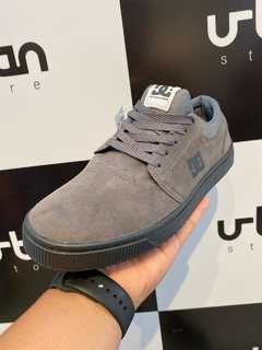 Tênis DC Shoes Cinza (Masculino) - loja online