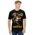 Modelo masculino de camiseta  com qualidade Kanikoss Moda Nerd preta em tecido dry fit, estampada com o personagem Rashid do jogo Street Fighter 6.