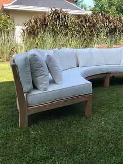 Sillón. Curvo x módulo Italia en madera de Lapacho de 3.15 x 0,90