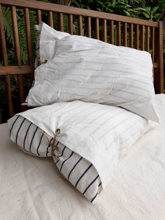 ALMOHADON INT RAYADO Y FUNDA LISA CON YUTE BLANCO 50X70 - cod. 3112- - comprar online