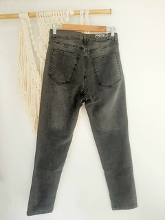 Jeans Recto Gris - comprar online