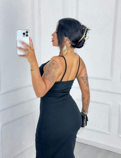 Vestido Midi com fenda - Preto na internet