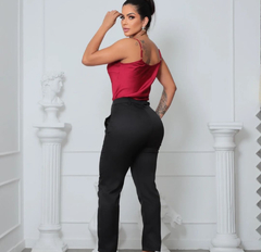 Calça Alfaiataria com cinto - Preta - comprar online