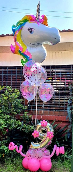 Balloon bouquet unicornio con numero
