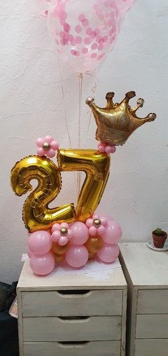 Imagen de Balloon Bouquet con corona chica