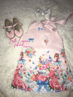 Vestido trapézio floral jardim das fadas