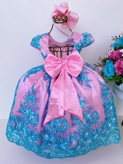 Vestido realeza rosa e azul na internet