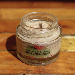 CREMA EXFOLIANTE CON ALMENDRAS