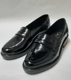 JANDY - MOCASIN CLASICO. CHAROL NEGRO - ART: 8245