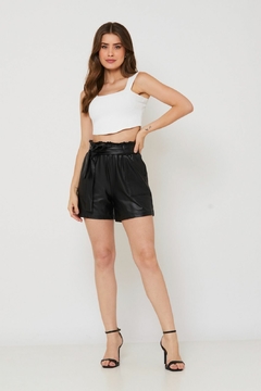 Shorts Clochard Couro flanelado - Bella Boneka