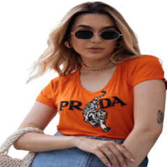 Camiseta "PRADA" com tigre