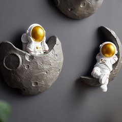 Nordic decoração da parede astronauta resina prateleiras de parede decoração para casa 3d estatuetas astronauta para sala estar quarto parede pendurado decoração