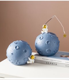 Astronauta mealheiro casa acessórios de decoração resina moderna cosmonauta modelo estatuetas caixa dinheiro presentes natal das crianças - comprar online