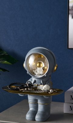 Imagem do Astronauta modelo escultura arte moderna bandeja de armazenamento decoração para casa acessórios para sala estar uma peça resina estátua mesa decoração