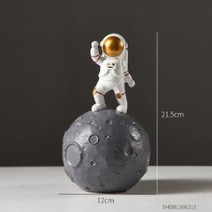 Astronauta mealheiro casa acessórios de decoração resina moderna cosmonauta modelo estatuetas caixa dinheiro presentes natal das crianças na internet