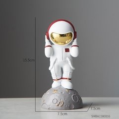 Enfeites de resina estatueta astronauta modelo casa decoração acessórios para sala estar presente aniversário moderno escritório decoração da mesa - comprar online