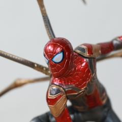 Iron Spider Superhero Action Figure, Versão Combate, Estátua em PVC, Modelo de - comprar online