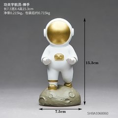 Enfeites de resina estatueta astronauta modelo casa decoração acessórios para sala estar presente aniversário moderno escritório decoração da mesa na internet