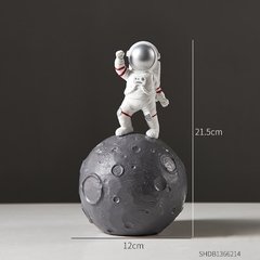 Astronauta mealheiro casa acessórios de decoração resina moderna cosmonauta modelo estatuetas caixa dinheiro presentes natal das crianças - comprar online