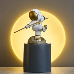 Enfeites de resina estatueta astronauta modelo casa decoração acessórios para sala estar presente aniversário moderno escritório decoração da mesa