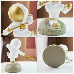 Enfeites de resina estatueta astronauta modelo casa decoração acessórios para sala estar presente aniversário moderno escritório decoração da mesa - comprar online