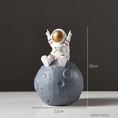 Astronauta mealheiro casa acessórios de decoração resina moderna cosmonauta modelo estatuetas caixa dinheiro presentes natal das crianças