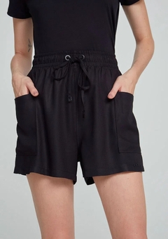 HBBCN10EN SHORT HERING EM SARJA CINTURA ALTA PRETO